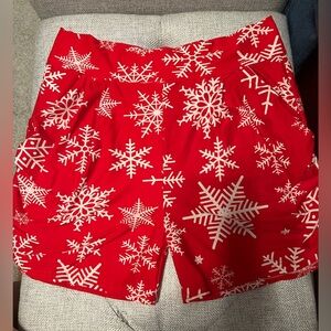 A simple Addiction Harem shorts!!!  Cute and Comfortable!  Size L/XL